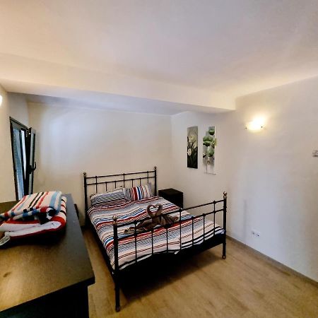 דירות קוסטה טגוויסה Casa Aguamarin Playa Roca מראה חיצוני תמונה