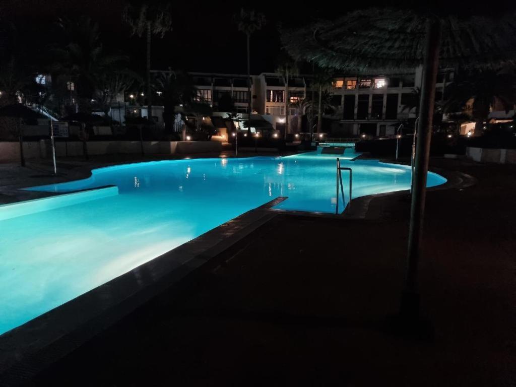 דירות קוסטה טגוויסה Casa Aguamarin Playa Roca מראה חיצוני תמונה